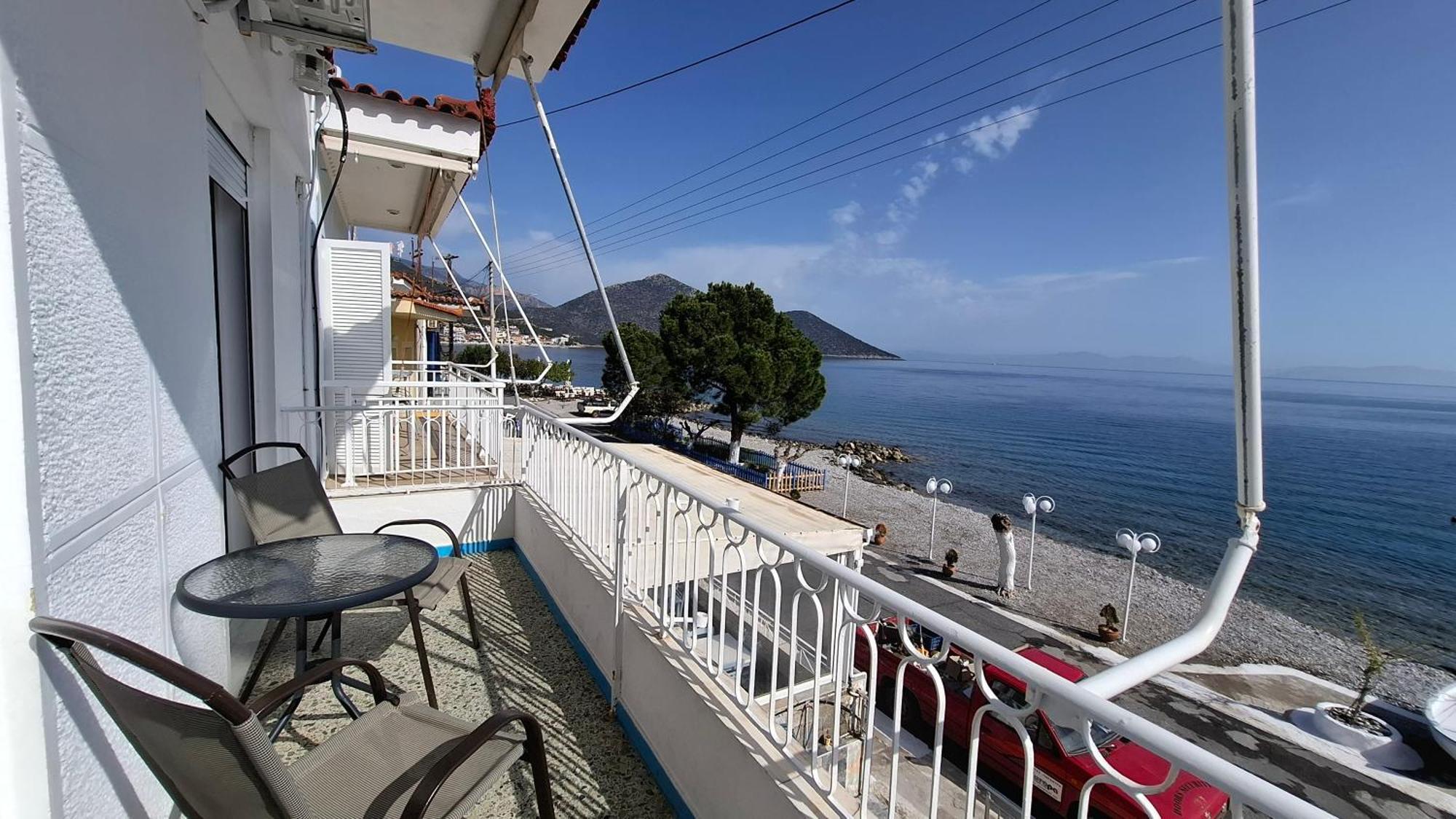 Antonys Apartment Sea View II Тірос Екстер'єр фото