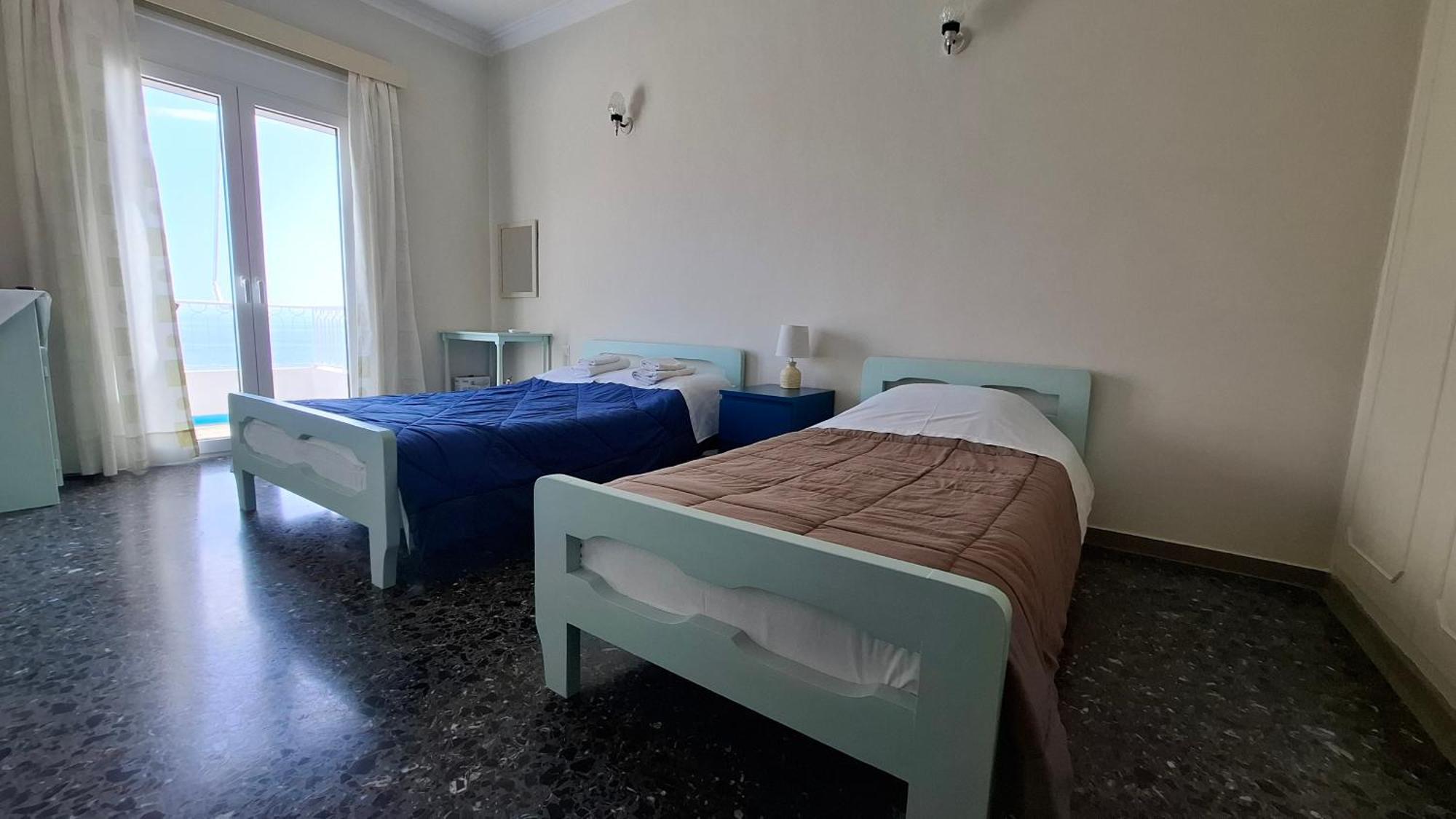 Antonys Apartment Sea View II Тірос Екстер'єр фото